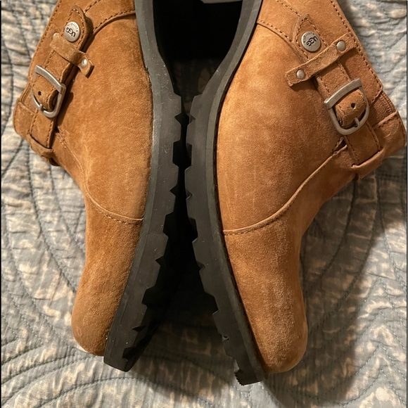Ugg tan mules clogs 8 - Picture 5 of 11